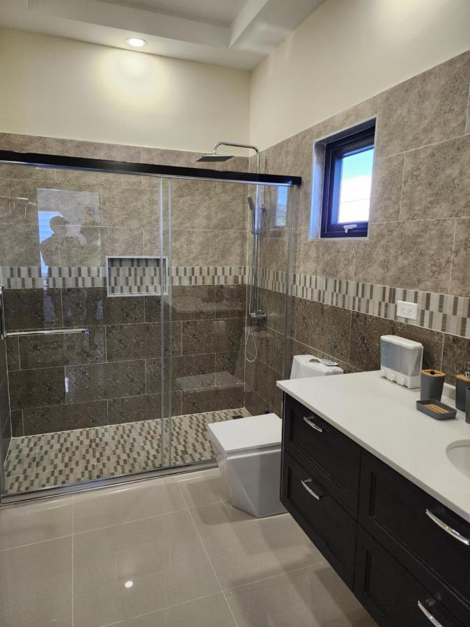 Pyramid Joy, 2 Bedroom Villa, Ocho Rios, Jamaica Eksteriør bilde