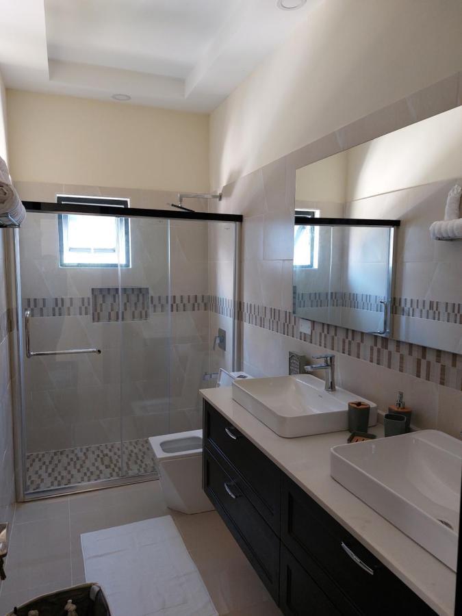 Pyramid Joy, 2 Bedroom Villa, Ocho Rios, Jamaica Eksteriør bilde